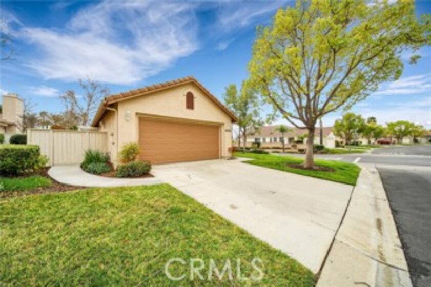 24039 Via Astuto Photo