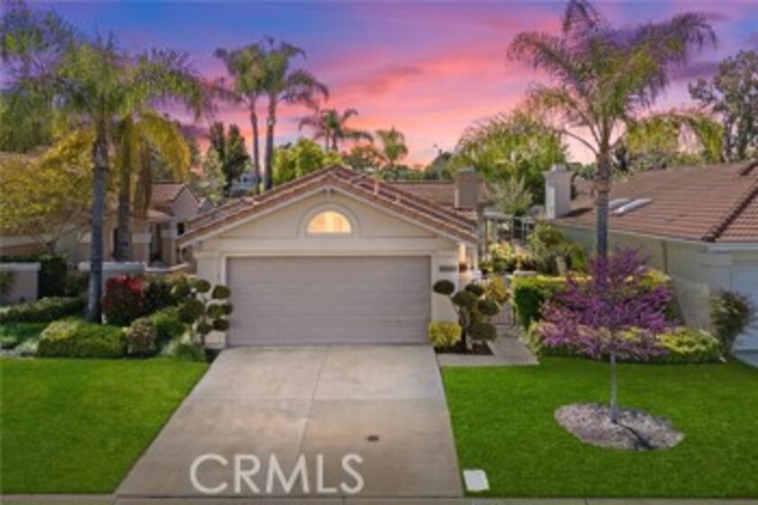 40522 Via Amapola Photo