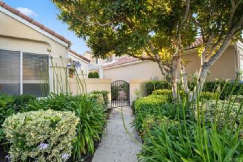 40455 Via Francisco Photo